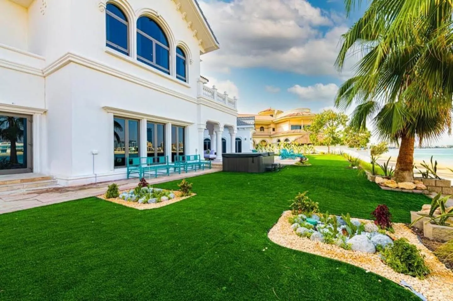 Contemporary Spanish Style Beachfront Villa In Palm Jumeirah Dubai